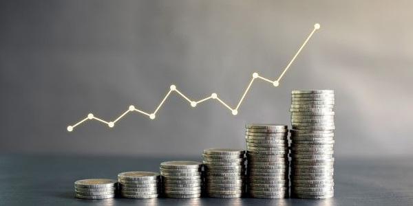 Bitcoin Spike to $90K Boosts Crypto Liquidations Above $1 Billion as Trump Dumps Tariffs